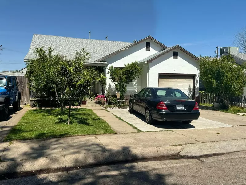 317 Concord ST, Lodi, CA 95240