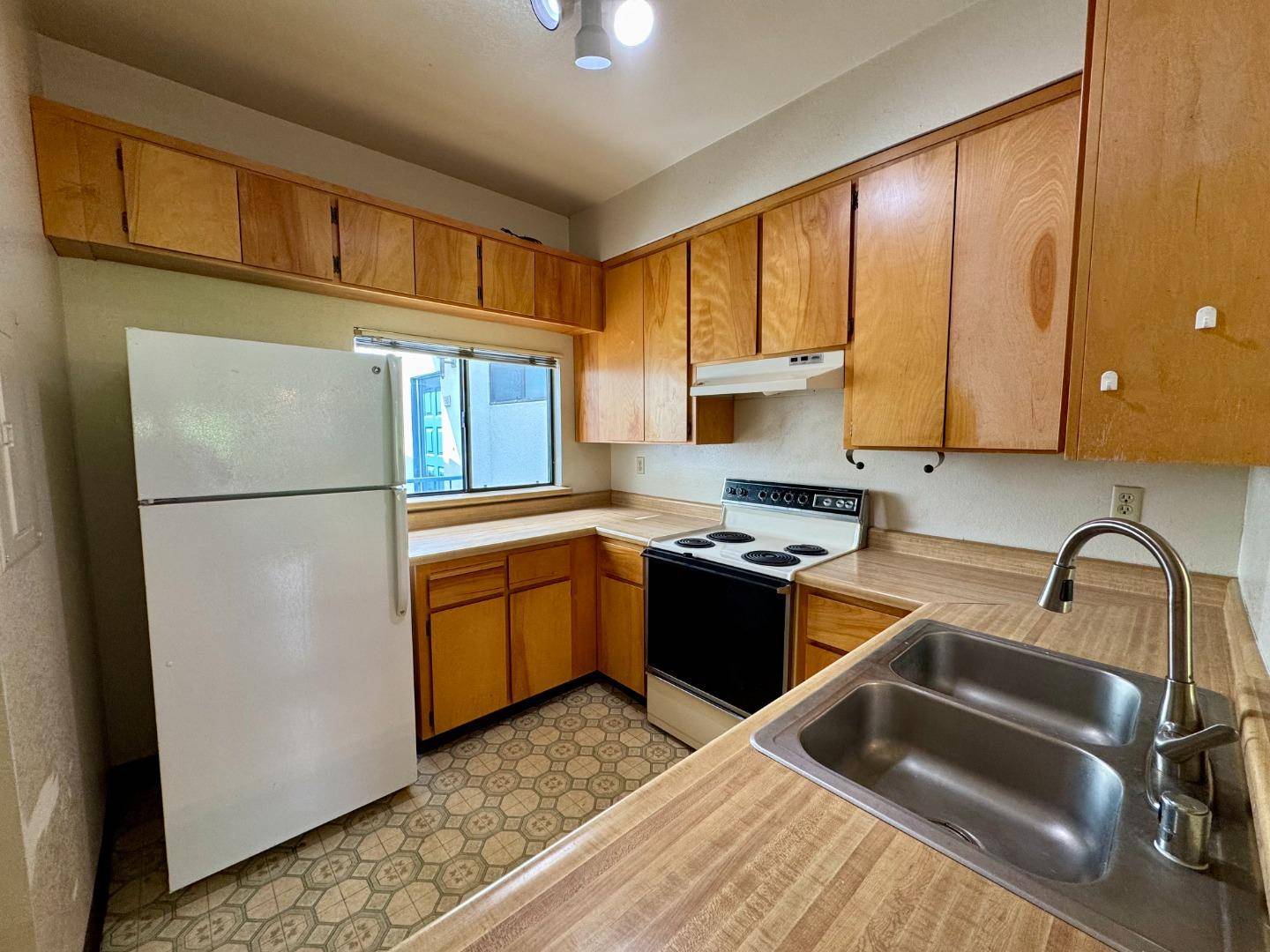 San Jose, CA 95129,4685 Albany CIR 151