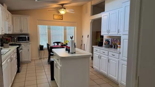 Sunnyvale, CA 94089,1085 Tasman DR 483