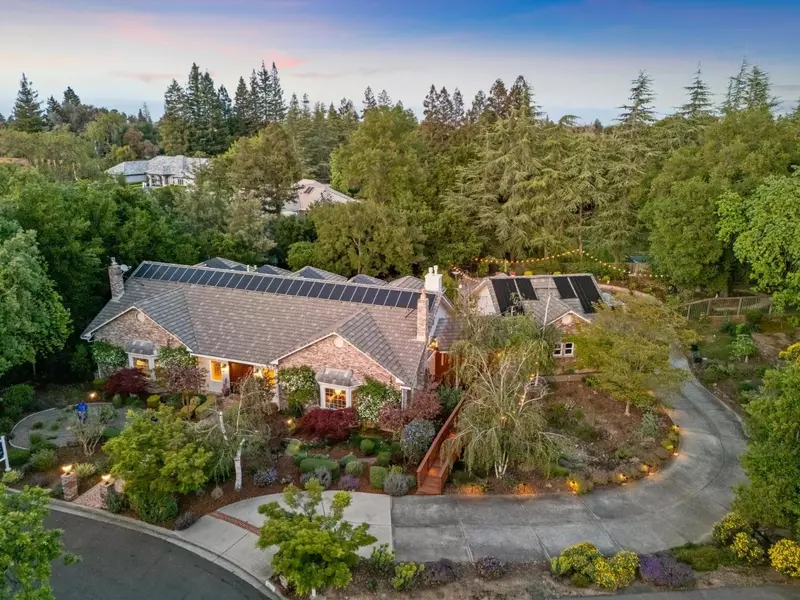 14024 Camino Barco, Saratoga, CA 95070