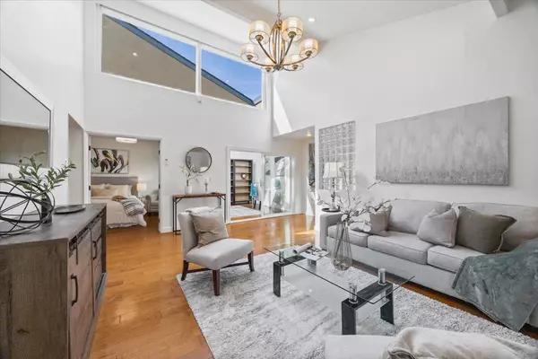 664 Scorpio LN, Foster City, CA 94404