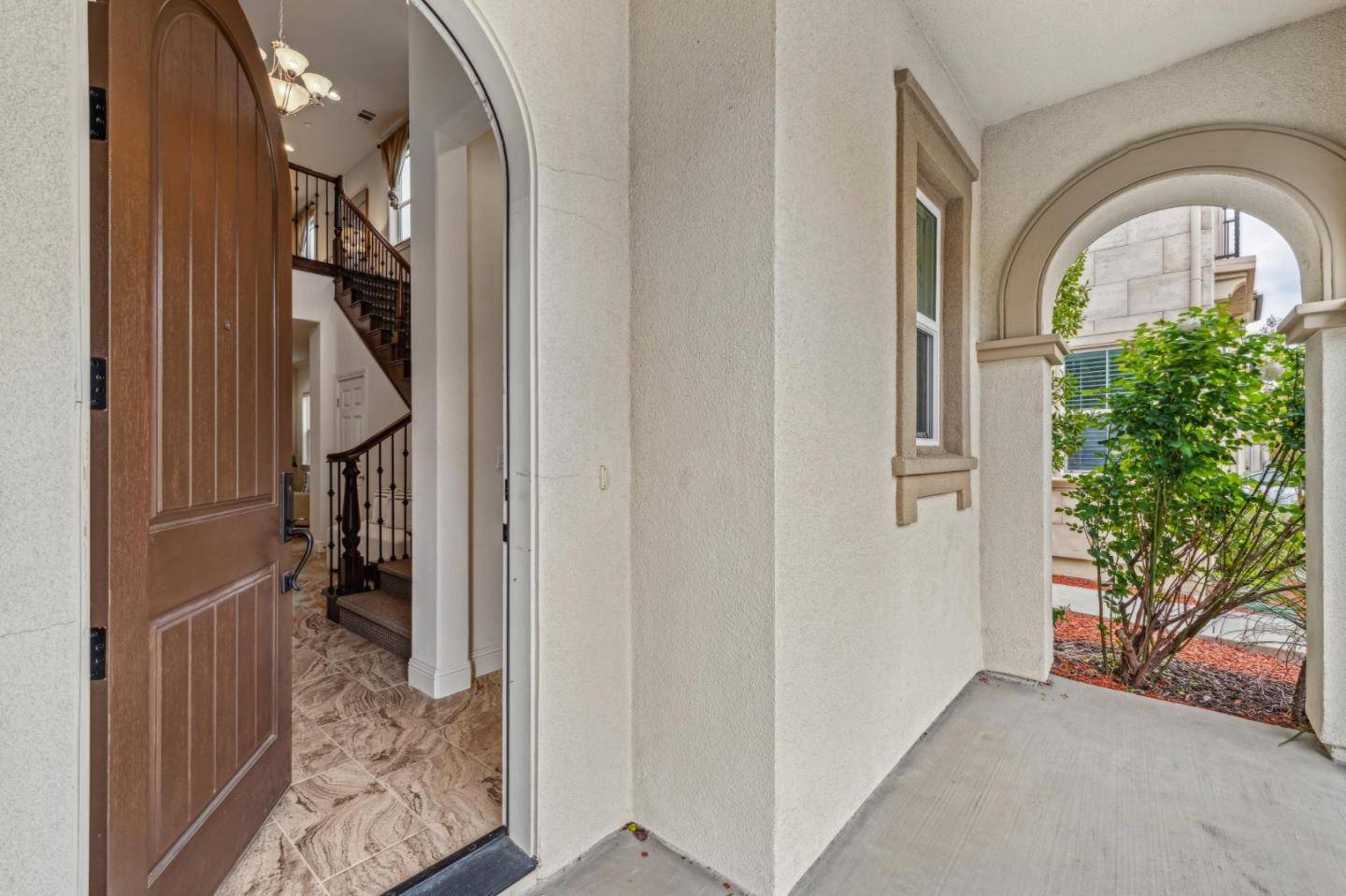 San Ramon, CA 94582,6052 Alpine Blue DR