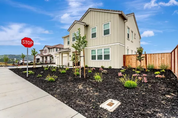 Hollister, CA 95023,172 Vienna WAY