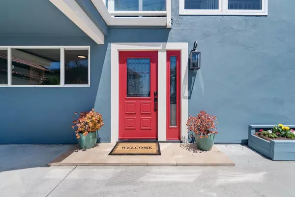 Aptos, CA 95003,247 Rio Del Mar BLVD