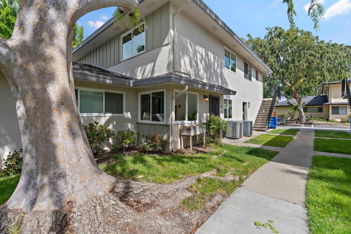 323 E Latimer AVE 2, Campbell, CA 95008