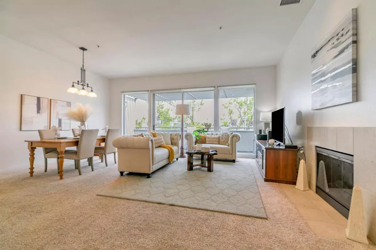 San Jose, CA 95110,46 W Julian ST 527