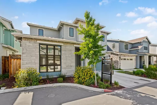 Sunnyvale, CA 94086,709 Valonia Oak TER
