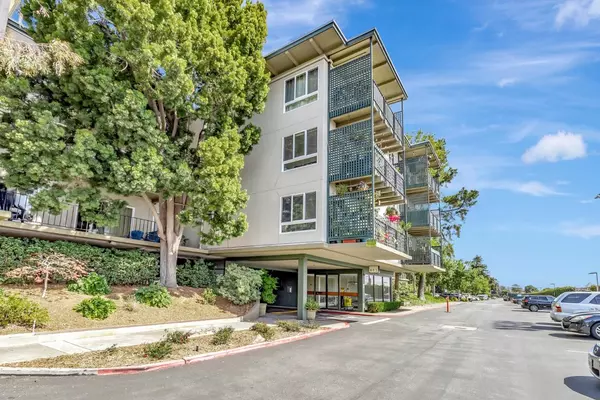 802 N Delaware ST 409, San Mateo, CA 94401