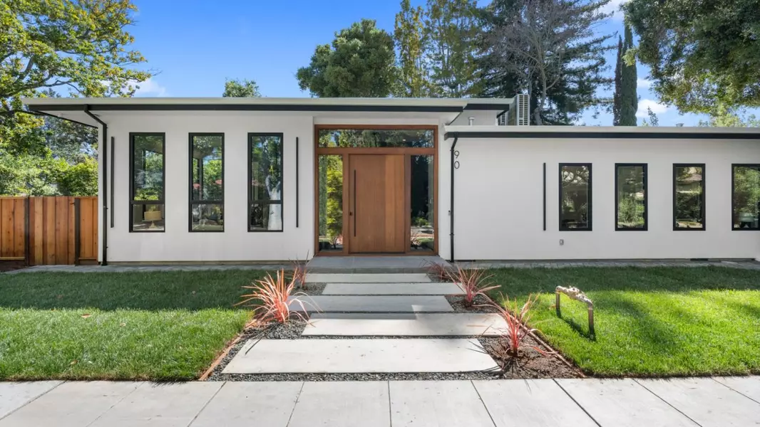 90 Crescent DR, Palo Alto, CA 94301