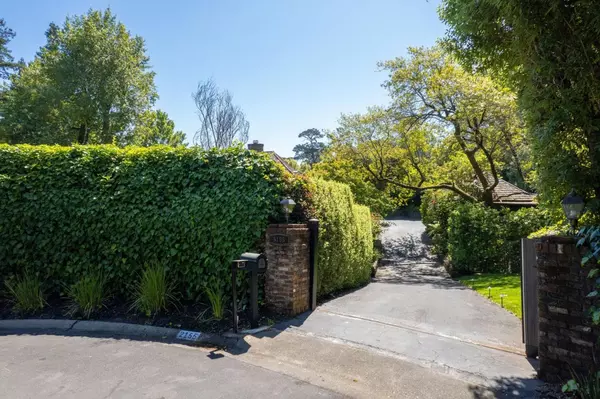 Hillsborough, CA 94010,2155 Geri LN