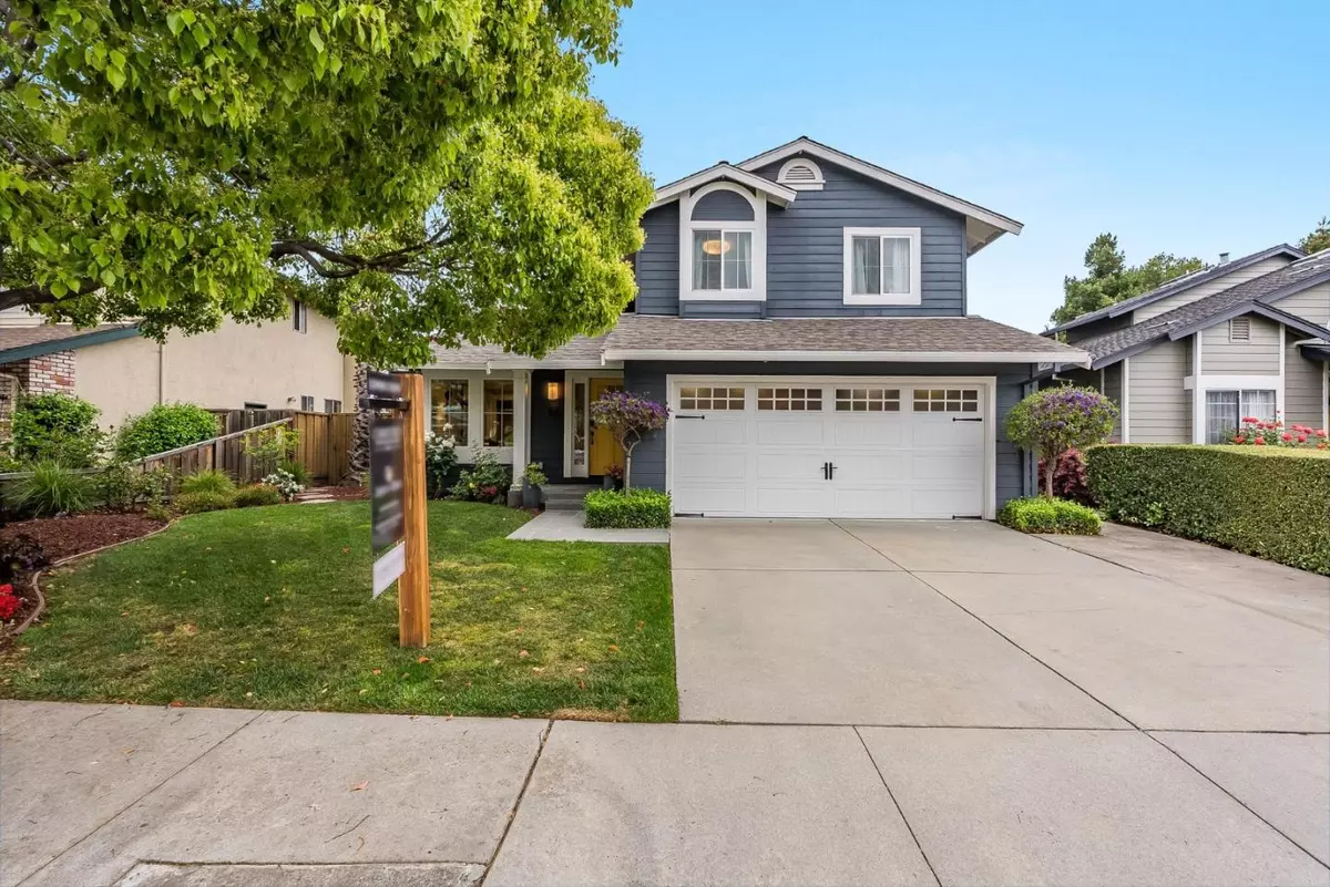 San Carlos, CA 94070,66 Bayport CT