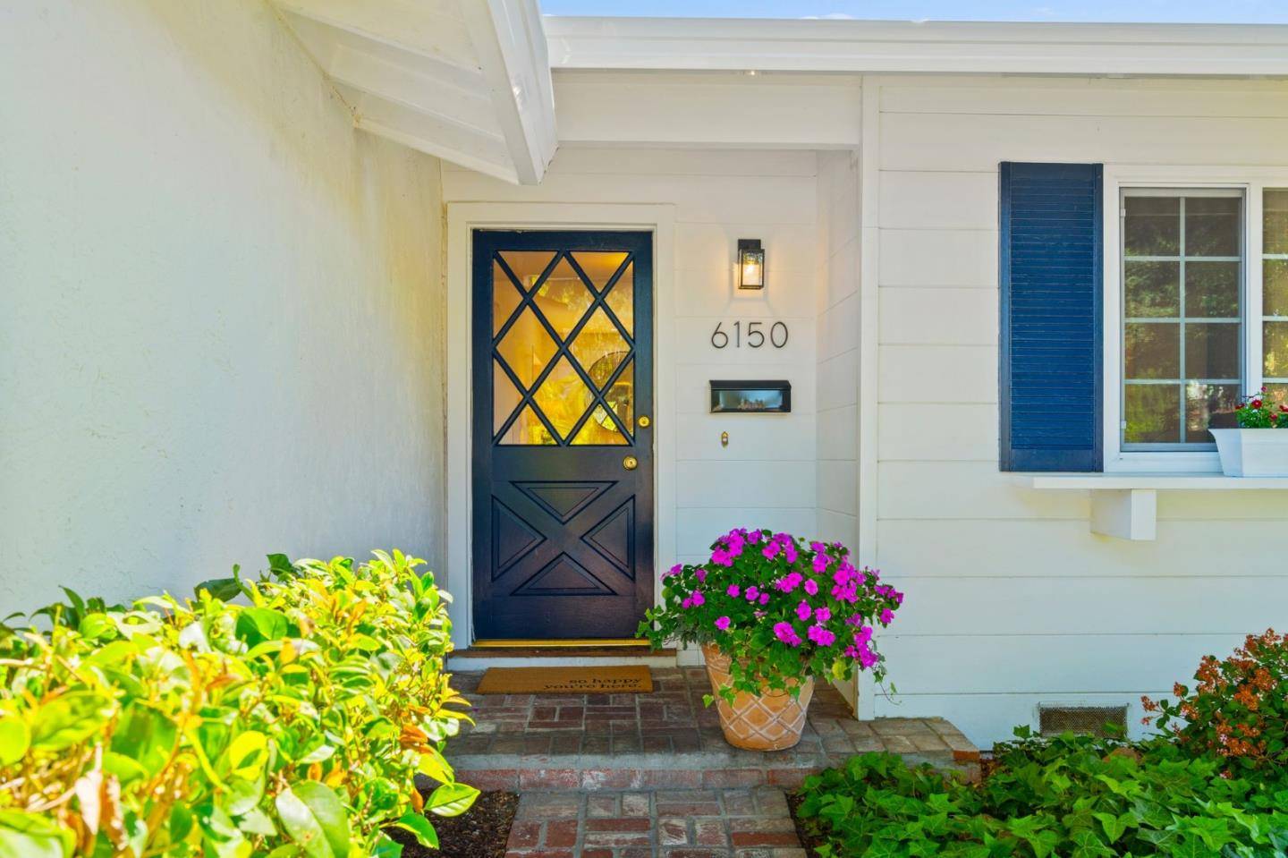 San Jose, CA 95123,6150 Oneida DR