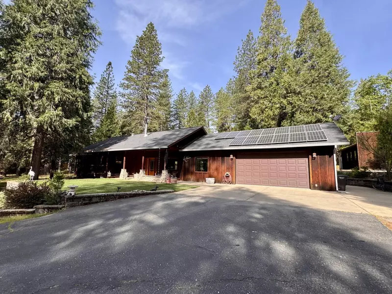 14543 Kathy LN, Pioneer, CA 95666