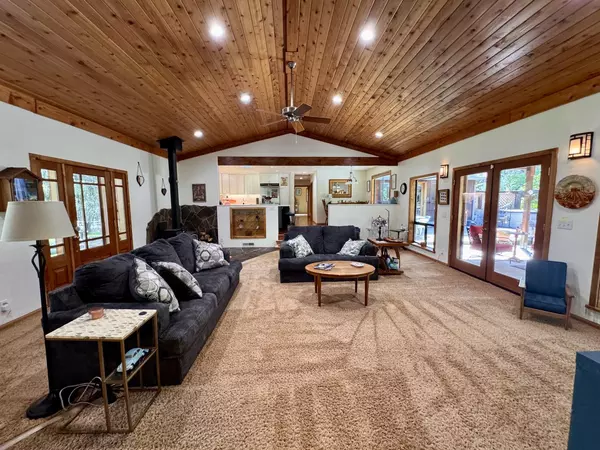 Pioneer, CA 95666,14543 Kathy LN