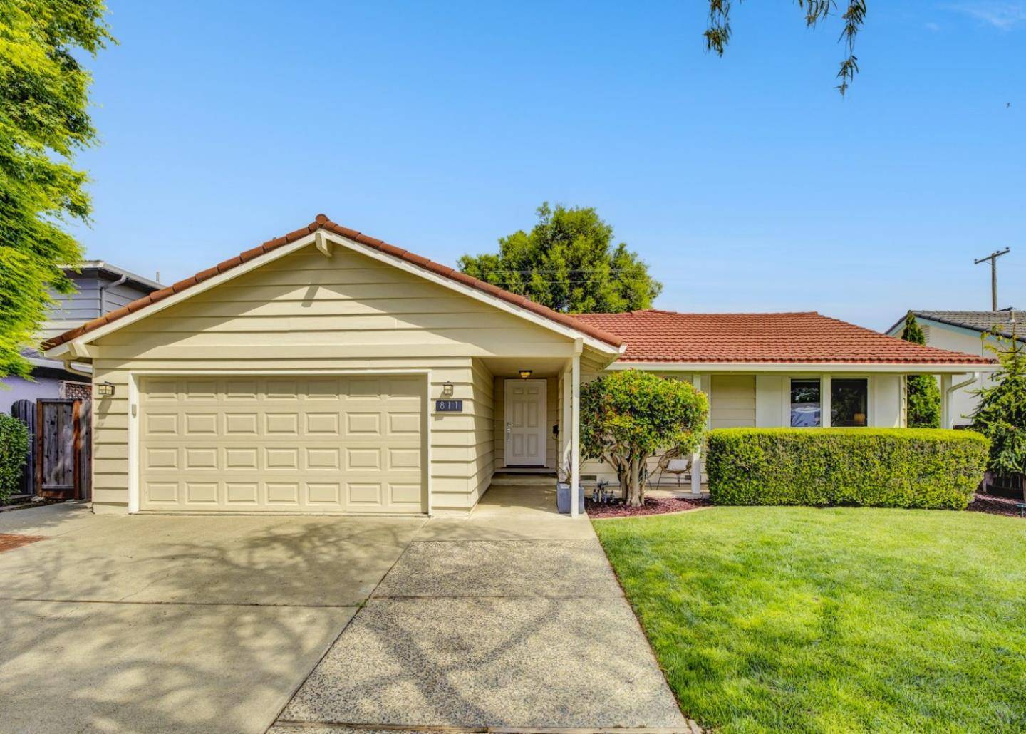 811 W Remington DR, Sunnyvale, CA 94087