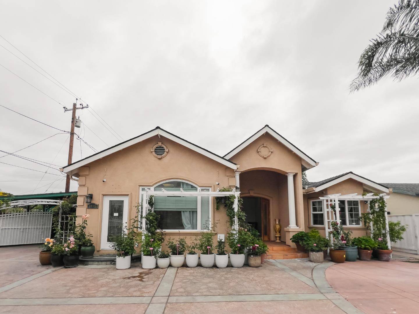 San Jose, CA 95127,1837 S White RD