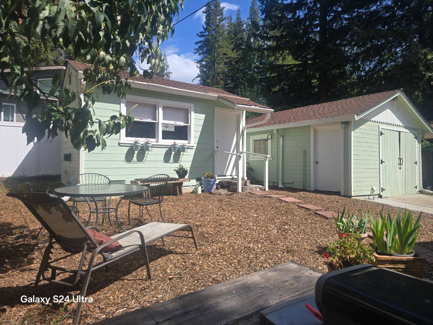 Ben Lomond, CA 95005,8494 Glen Arbor RD