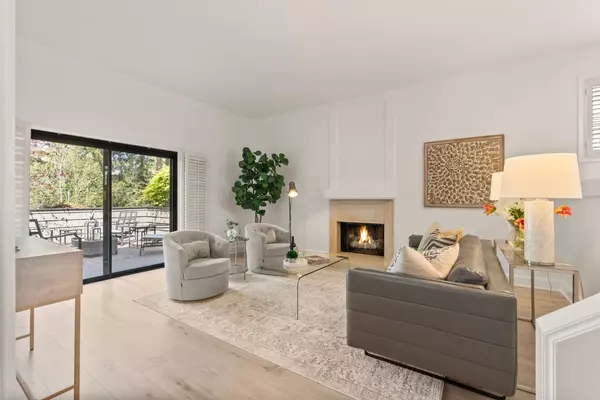 Menlo Park, CA 94025,2142 Sand Hill RD