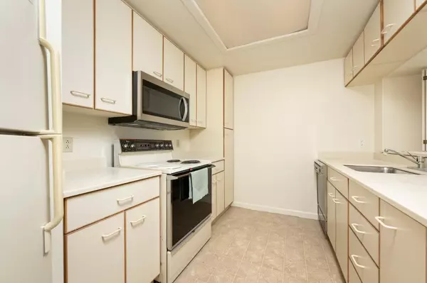 San Mateo, CA 94401,1 Baldwin AVE 616