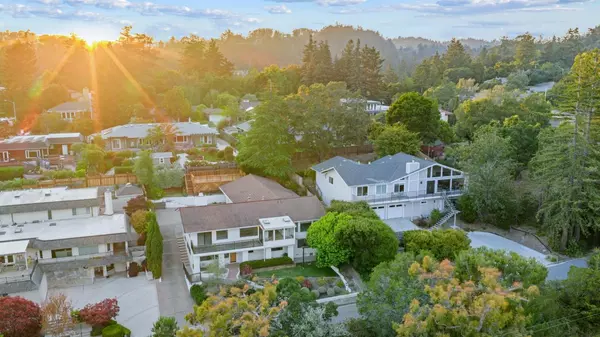 Santa Cruz, CA 95060,209 Calcita DR