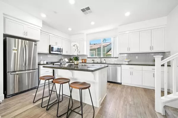 Hayward, CA 94544,29341 Hub CT