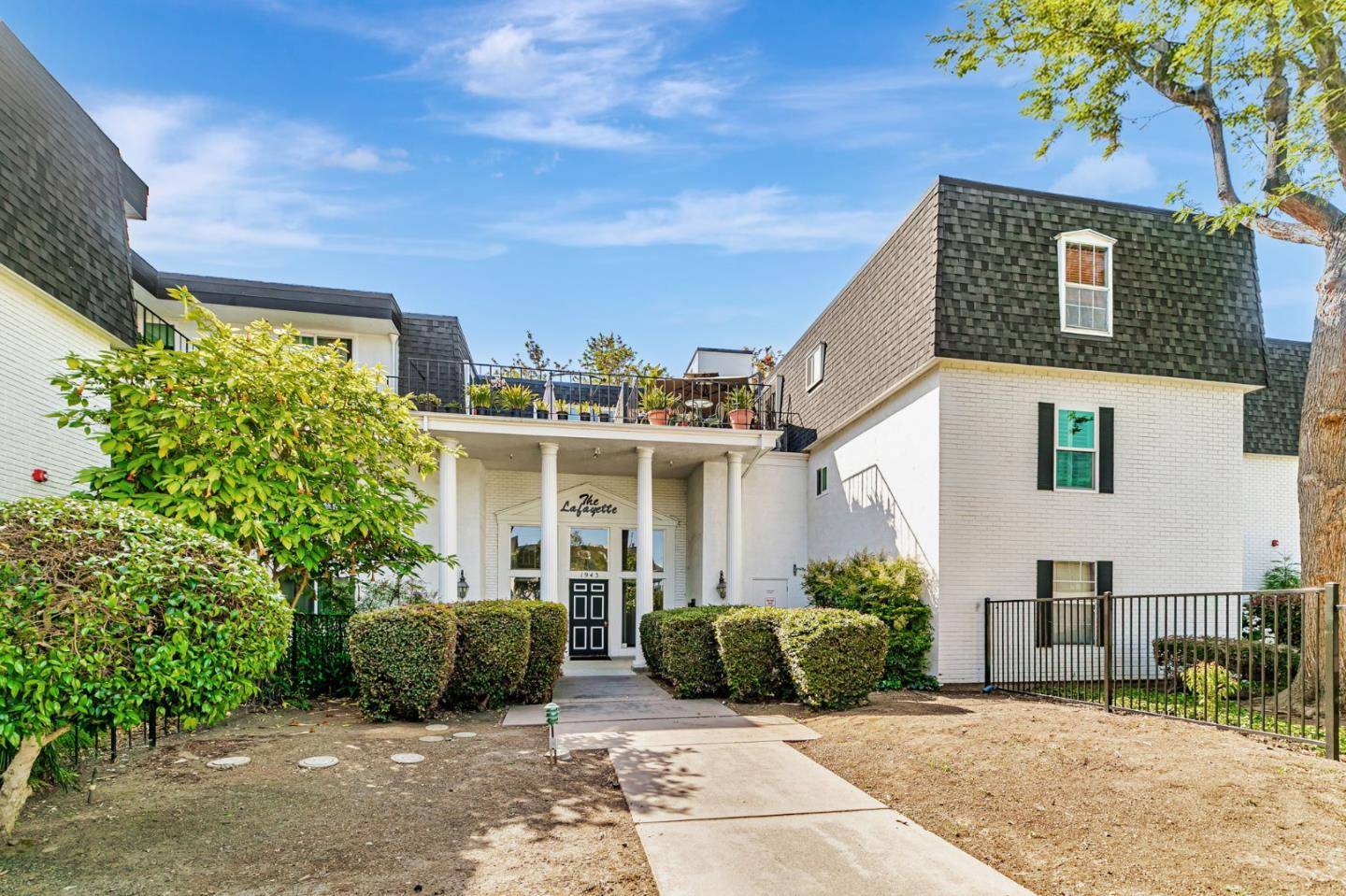 1943 Mount Vernon CT 109,  Mountain View,  CA 94040