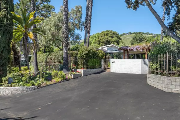 Carmel Valley, CA 93924,41 Lilac LN