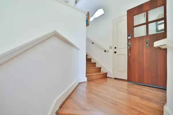 Carmel, CA 93921,0 4th SE 4th avenue-3 Southeast of Torres AVE