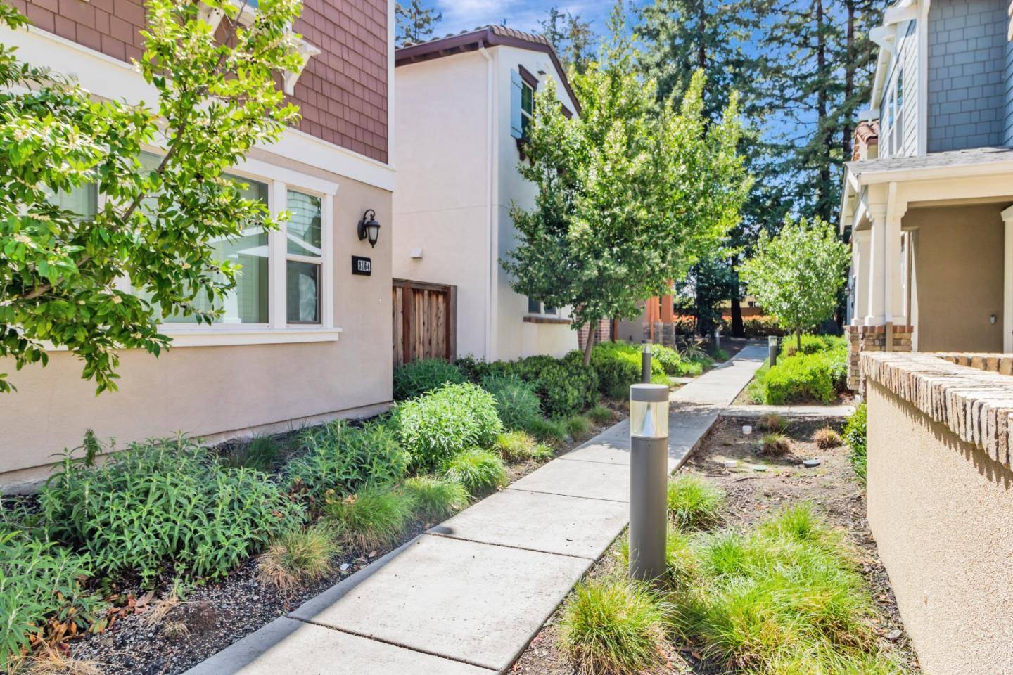 Santa Clara, CA 95051,3168 Via Siena PL