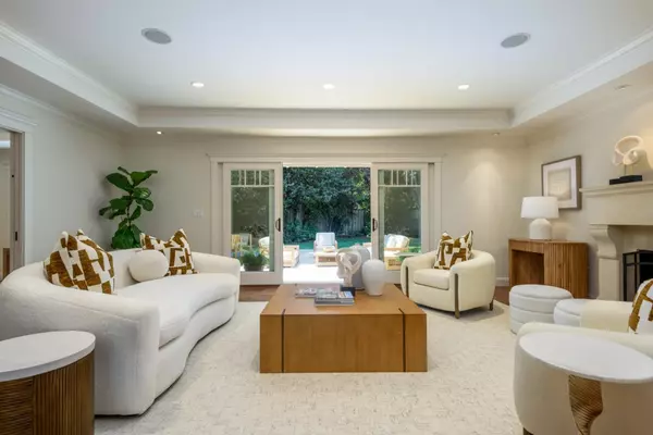 Menlo Park, CA 94025,1674 OAK AVE