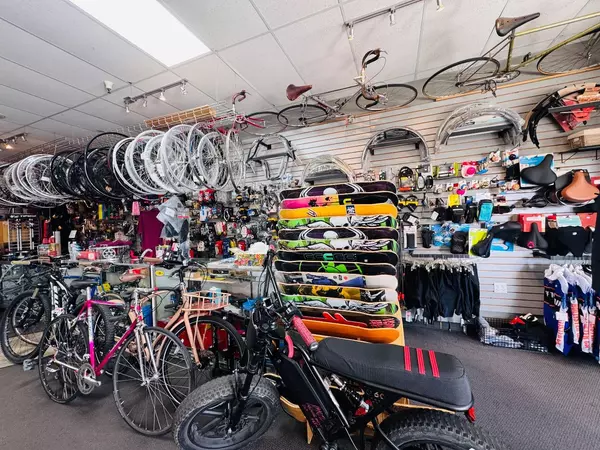 Hollister, CA 95023,101 McCray St. 101