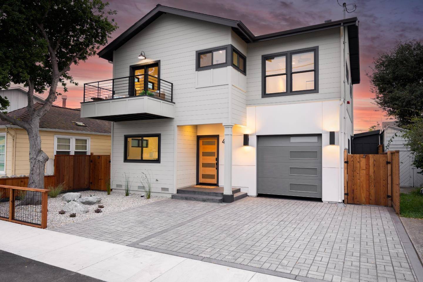 461 6th AVE, Santa Cruz, CA 95062