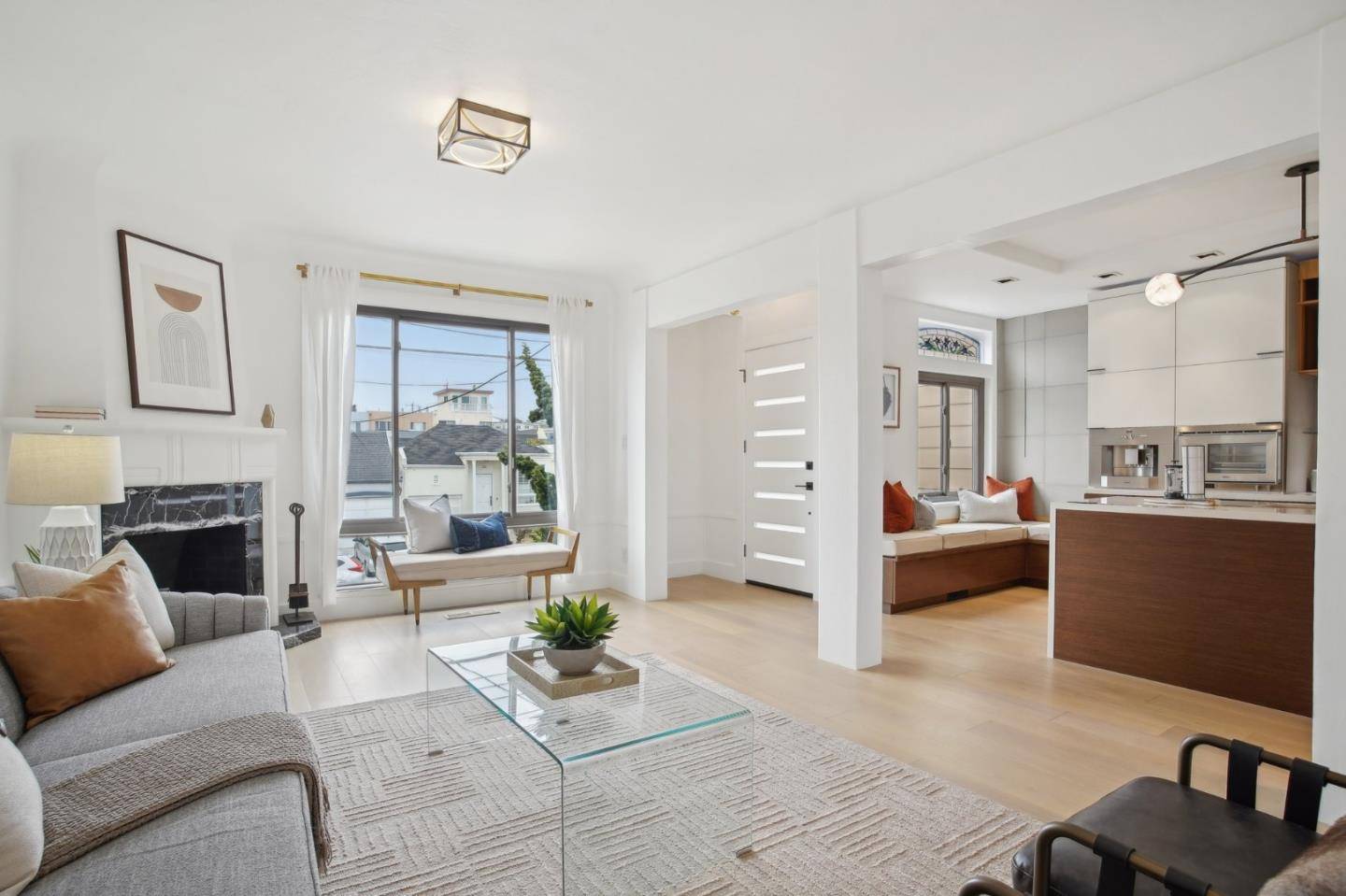 San Francisco, CA 94116,2183 45th AVE