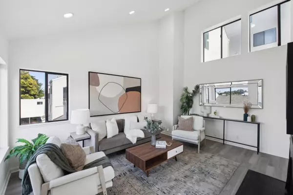 1 Appian WAY 703-2, South San Francisco, CA 94080