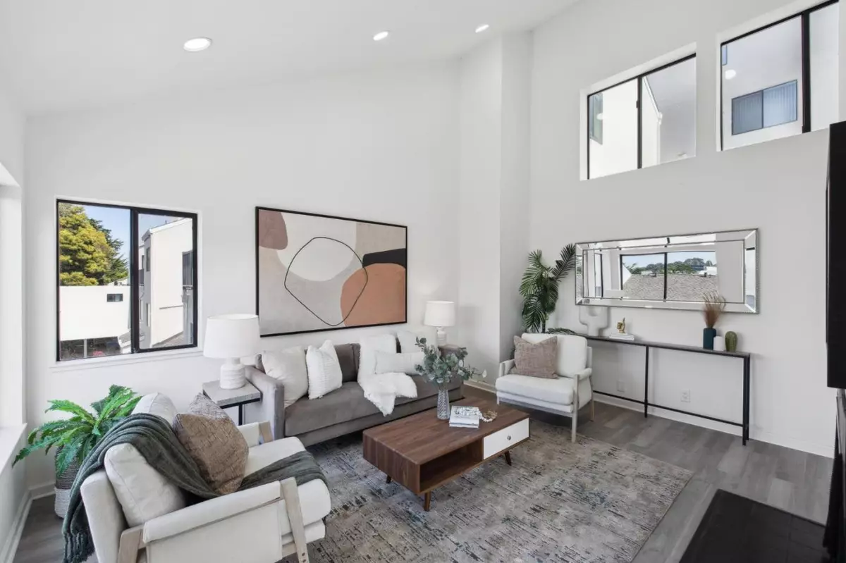 South San Francisco, CA 94080,1 Appian WAY 703-2