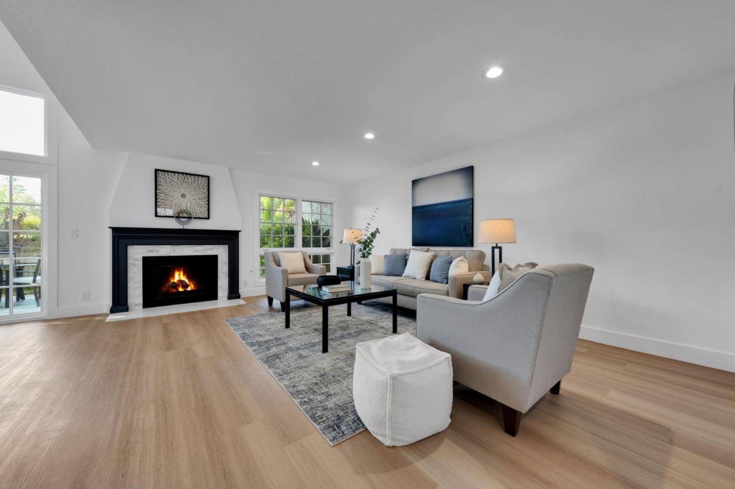 Los Gatos, CA 95032,135 Calle Larga