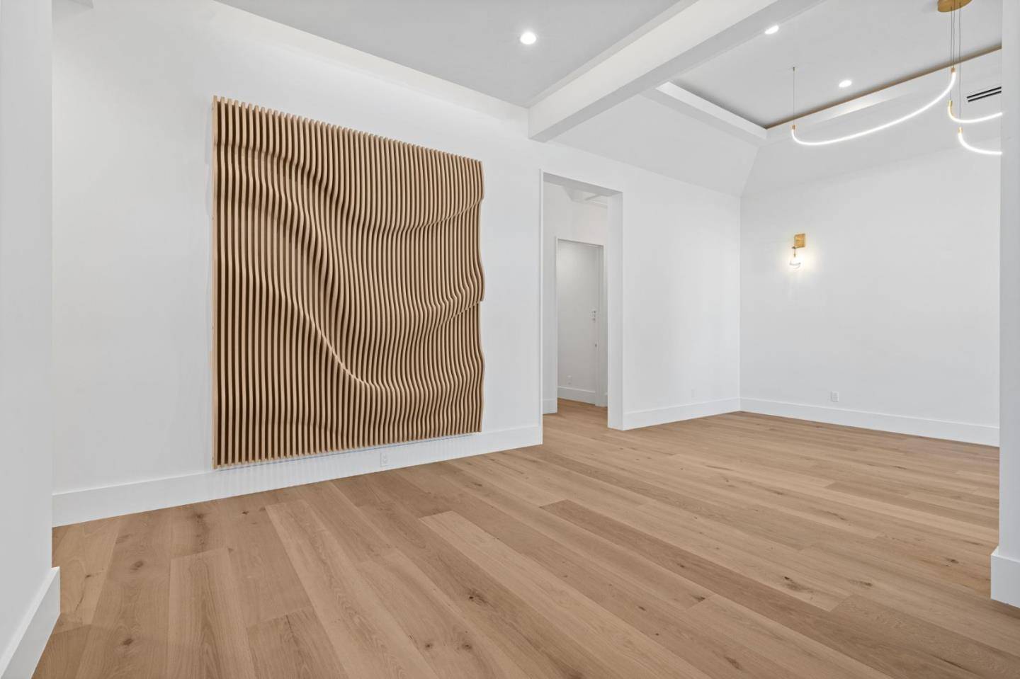 Palo Alto, CA 94301,418 Chaucer ST