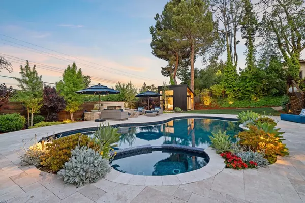 Los Gatos, CA 95032,218 Casitas Bulevar