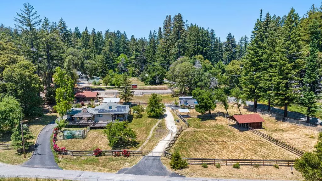 50 Nichols DR, Santa Cruz, CA 95060