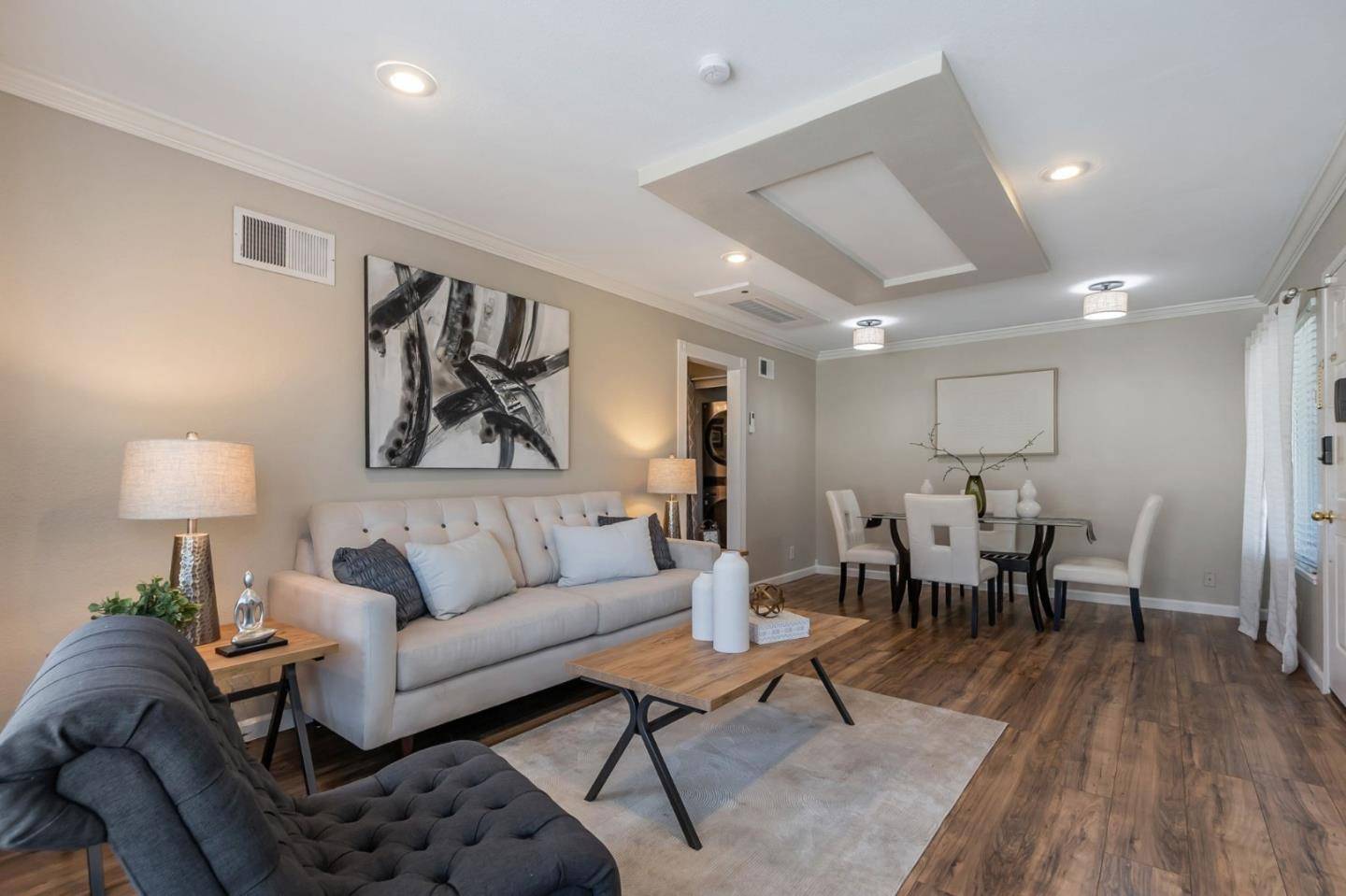 San Jose, CA 95111,211 Kenbrook CIR CL