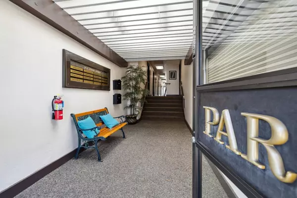 Burlingame, CA 94010,251 Park RD