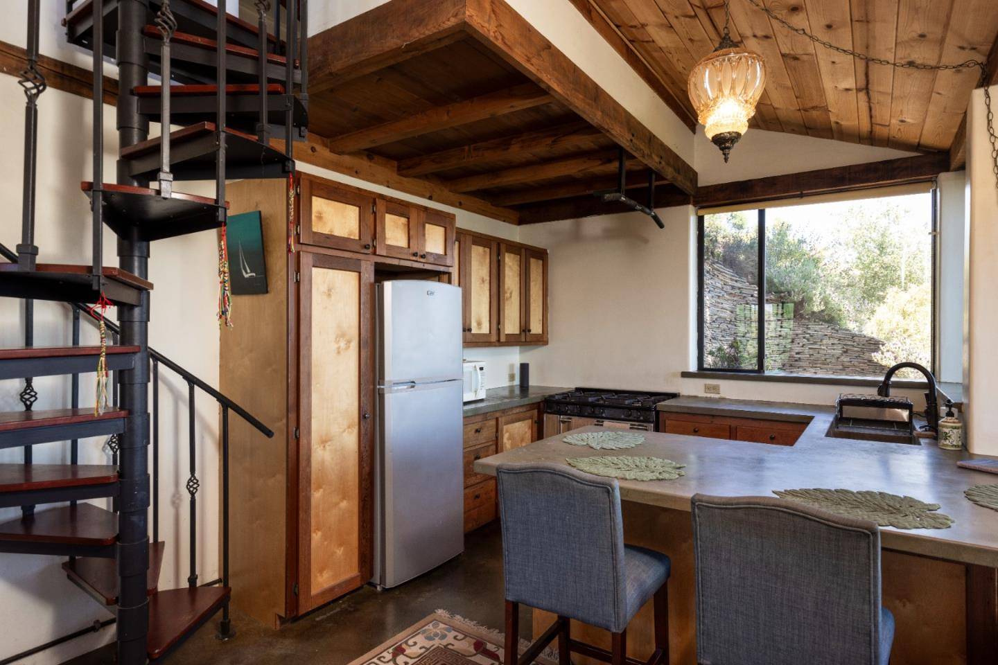 Carmel, CA 93923,37783B Palo Colorado RD