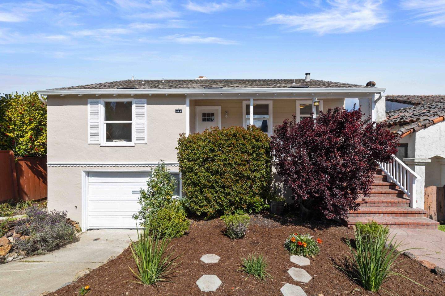290 Elder AVE, Millbrae, CA 94030
