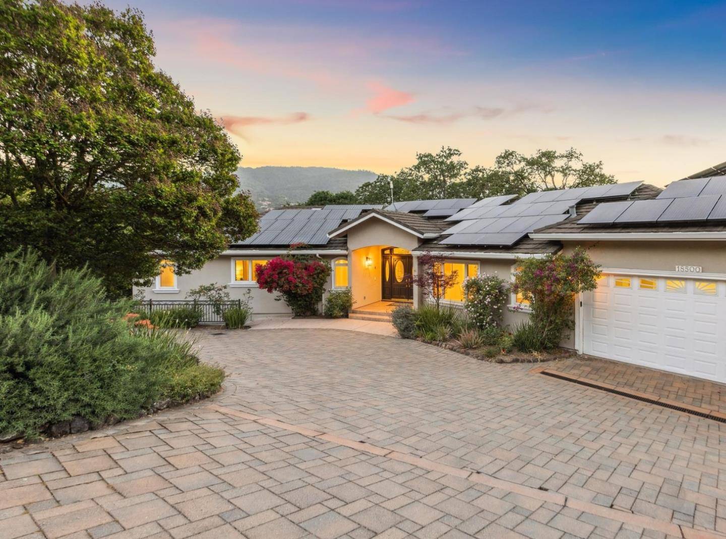18500 Hillview DR, Monte Sereno, CA 95030