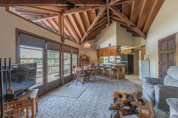 Salinas, CA 93907,18801 Moro RD