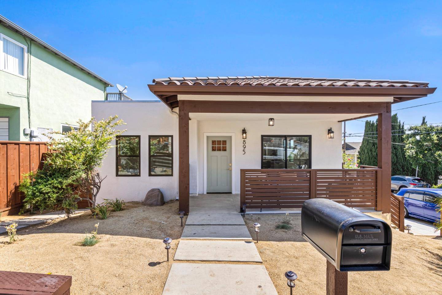 895 Laurel AVE, Belmont, CA 94002