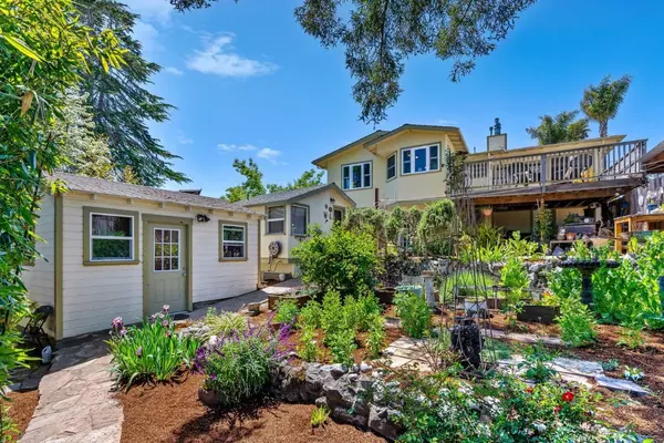 150 Darwin ST, Santa Cruz, CA 95062