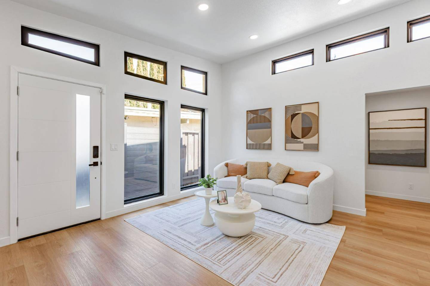 Santa Clara, CA 95051,271 Woodhams RD