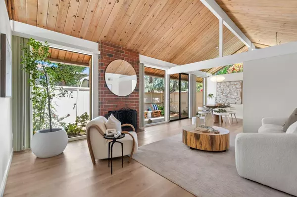 Sunnyvale, CA 94087,855 Brookline DR H