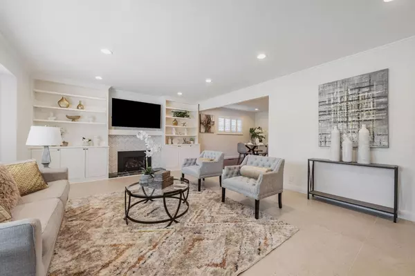 San Jose, CA 95124,2658 Hill Park DR